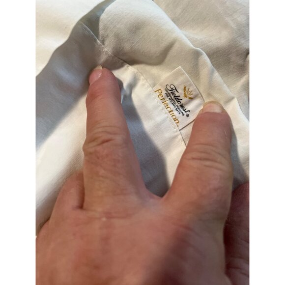 Fieldcrest vintage 42”x38” white pillowcase with pink blue flowers - Picture 2 of 3